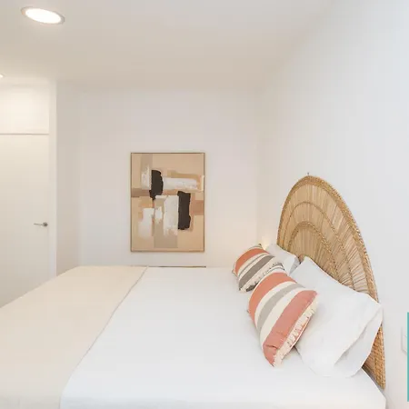Апартаменты Duplex Albareda By Carla